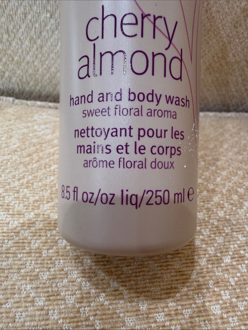 AVEDA Cherry Almond Hand & Body Wash — Pink Pump. Cap opened product never used - Picture 3 of 3